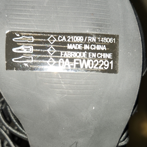 🏷 [30% 2+] Black Strappy Heels - Picture 2 of 5